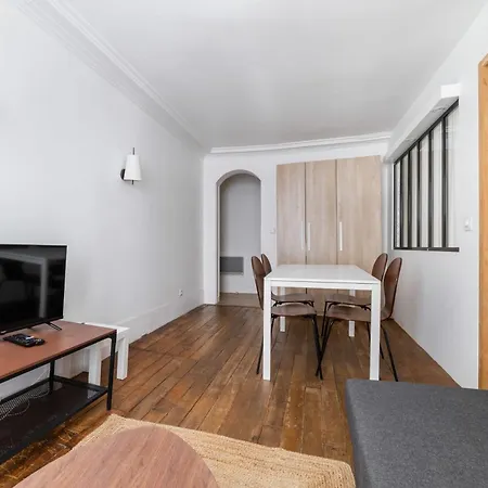 2 Pieces Confortable Metro Duroc - 6 -4p باريس