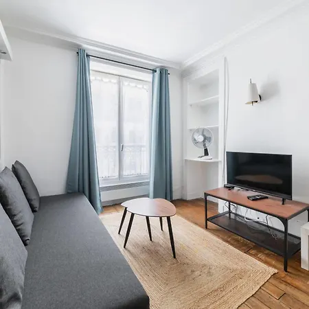 2 Pieces Confortable Metro Duroc - 6 -4p * Paris